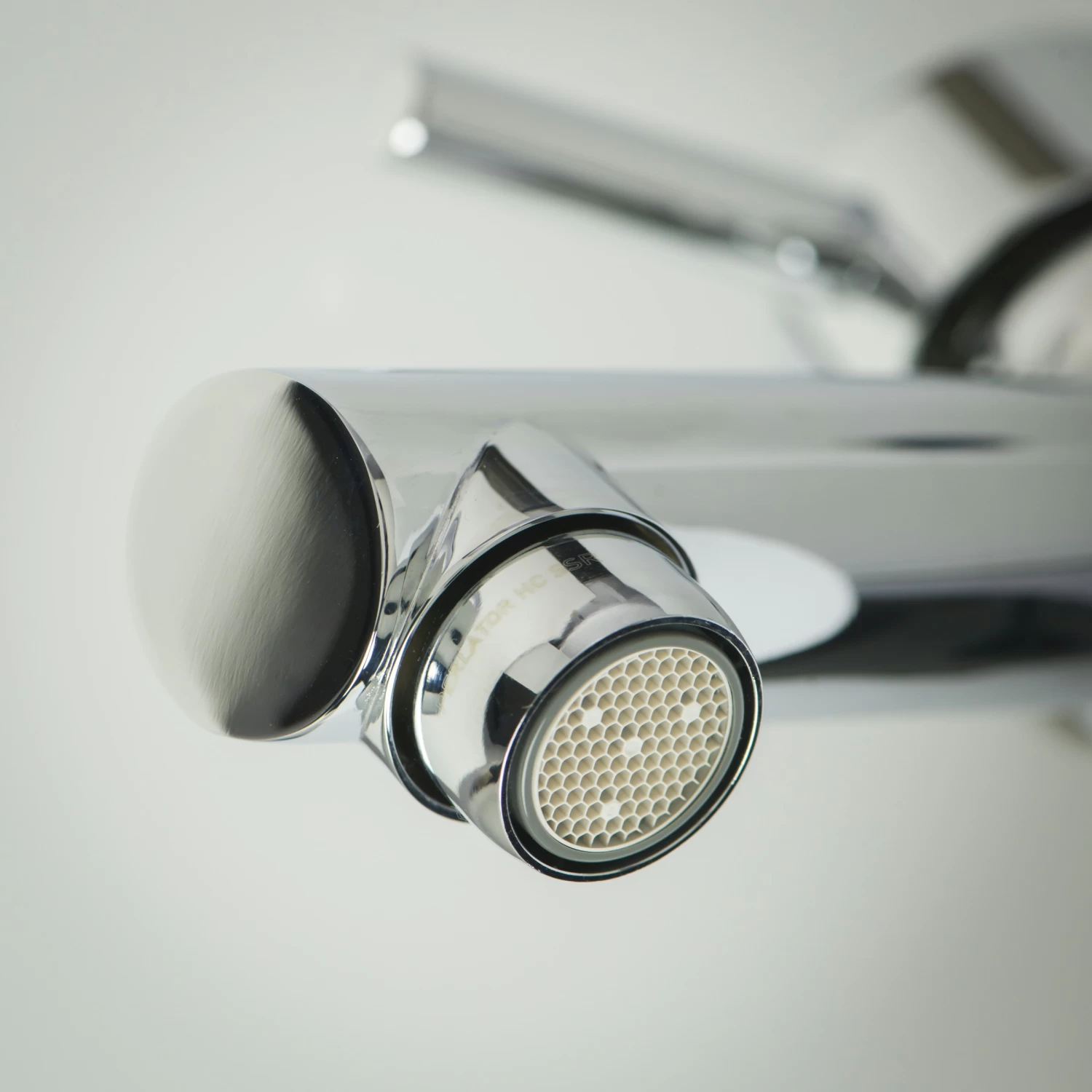 Tiger Eco Straalregelaar Wastafelkraan Kantelbare M22 - Afbeelding 2